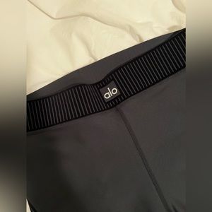 Alo M Airlift High-Waist 7/8 Line Up Legging